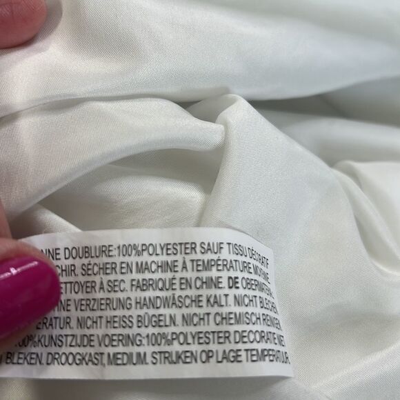 Forever 21 White Knot Skirt Lined Medium - Picture 7 of 7